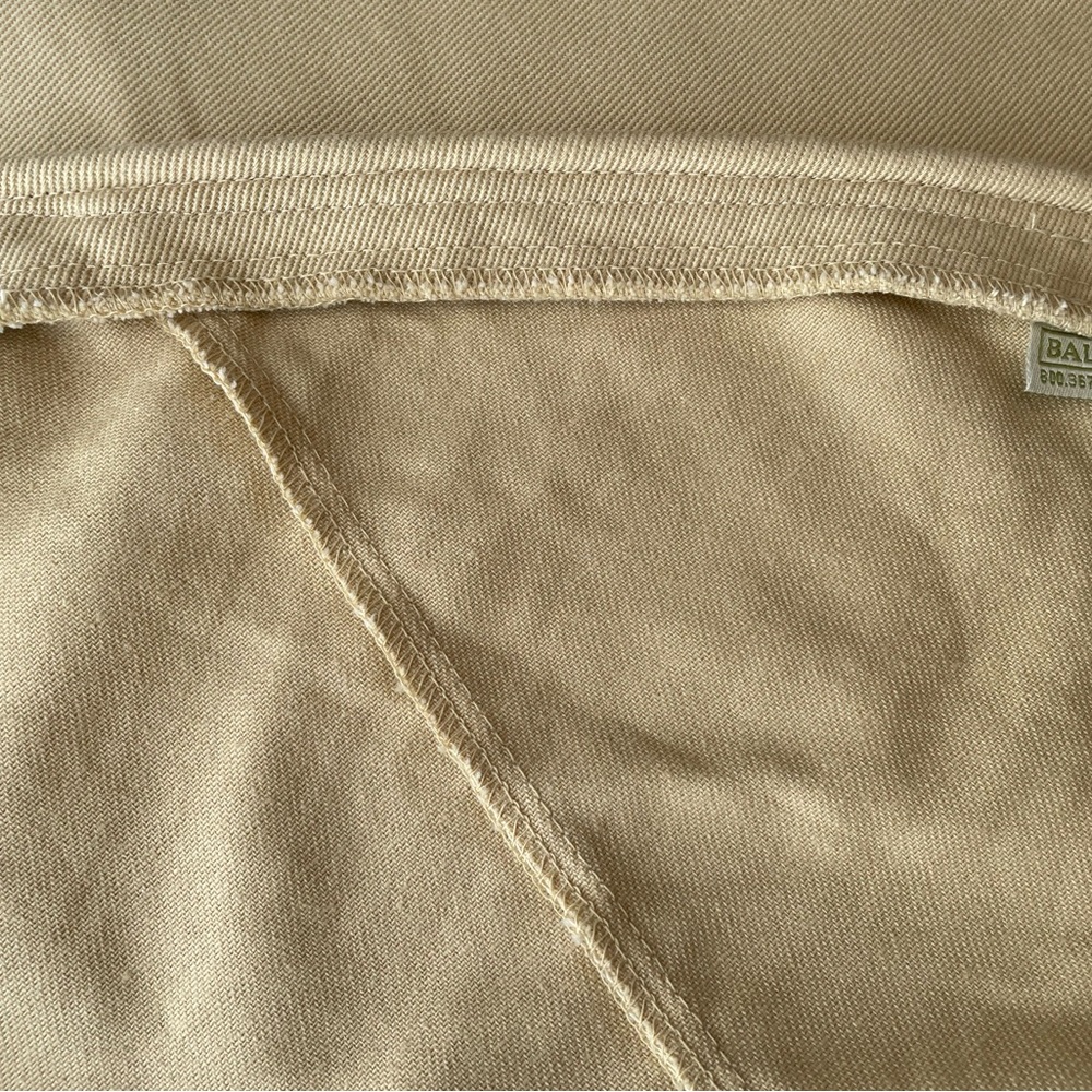 Ballard Designs 96'" Diameter Light Gold 100% Cotton 'Terrific Tablecloth' - Picture 7 of 10
